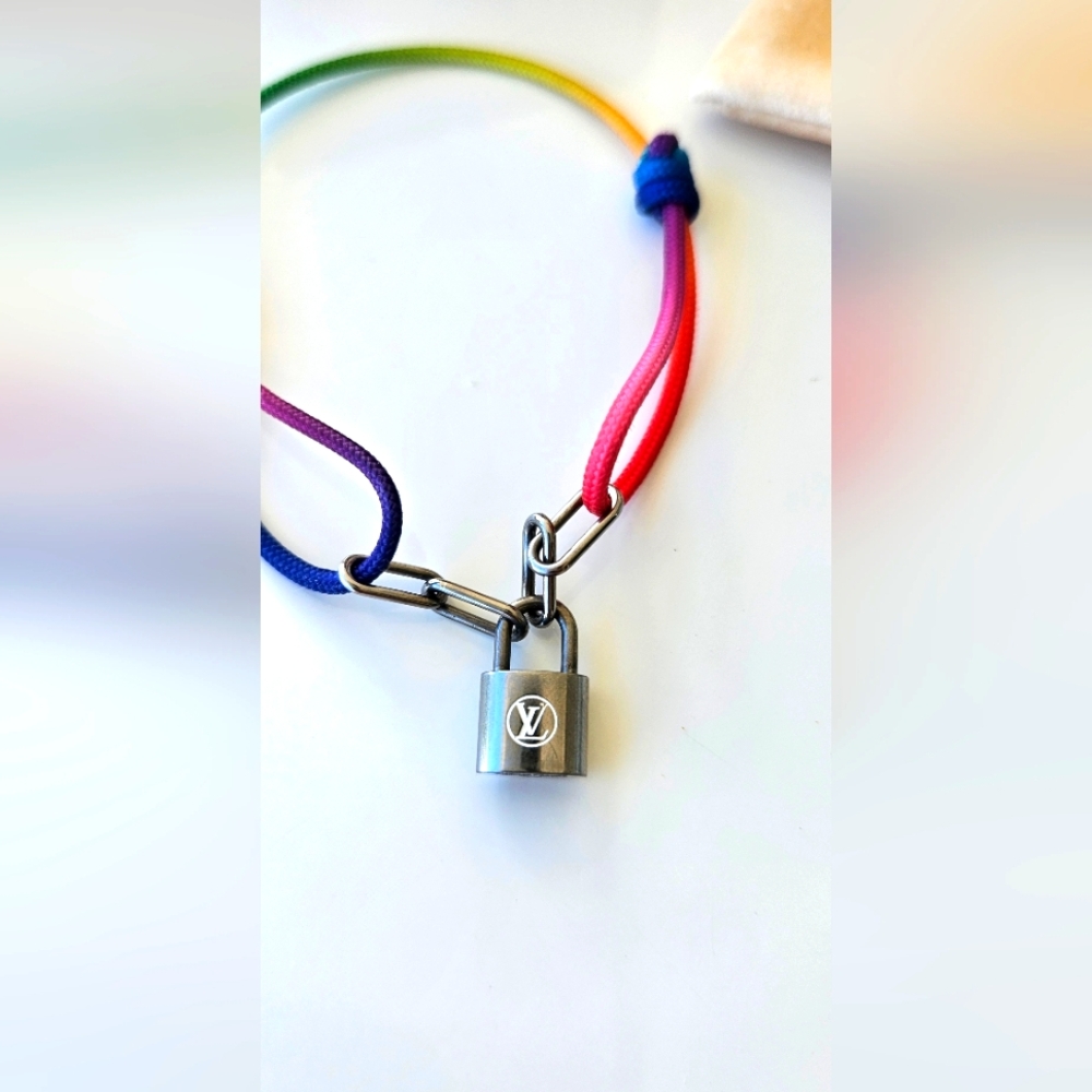 Louis Vuitton Silver Lockit X Virgil Abloh In Rainbow 🌈 - Picture 2 of 4